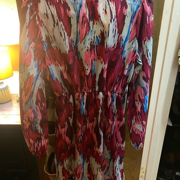 Bright colorful dress with belt - Picture 2 of 2